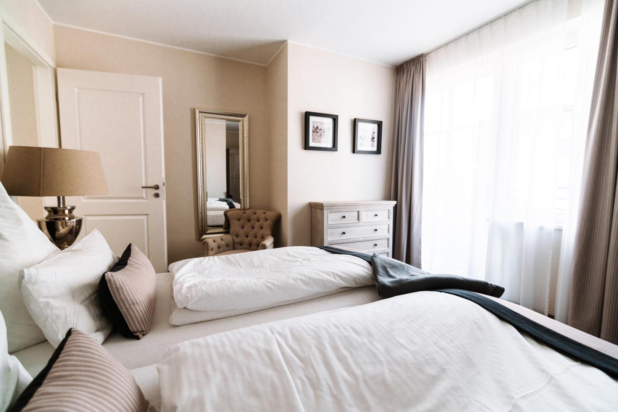 Apartmentanlage Seezeichen Аренсхоп Екстериор снимка